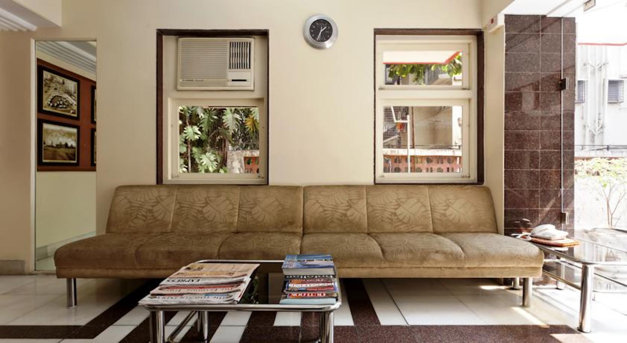 Accord Hotel Bombay Esterno foto